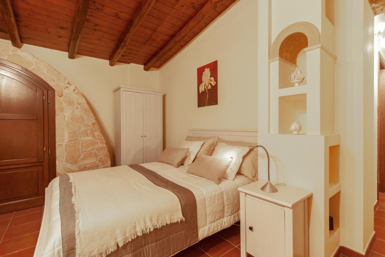 B&B Lucamaria Trepuzzi Exterior photo